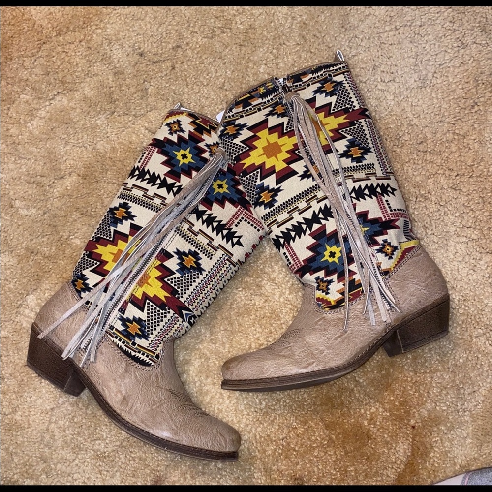 Aztec cowboy boot